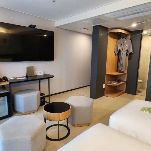 Deluxe Twin Cottage