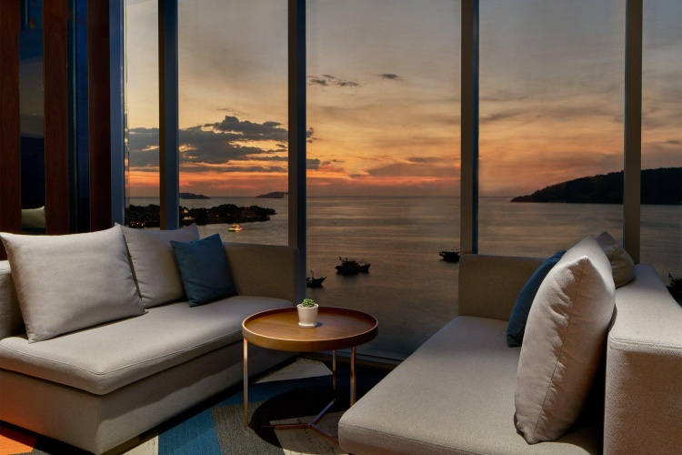 Standard Double Club room with city view