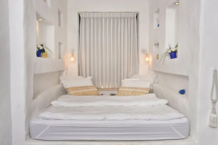 Kami Suites Hotel