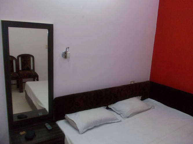 Hotel Anant  Plaza