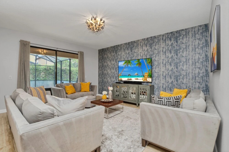 5421 Solterra Circle