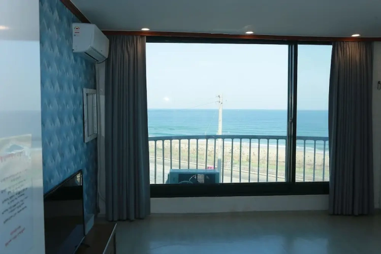Family Suite with ocean view