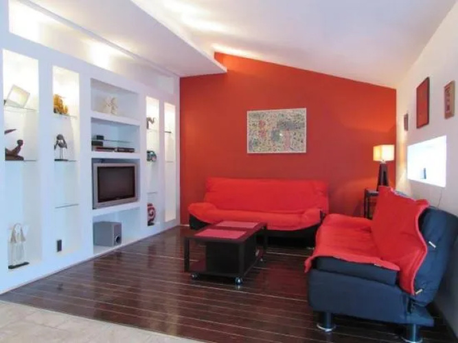 Apartment City Gem