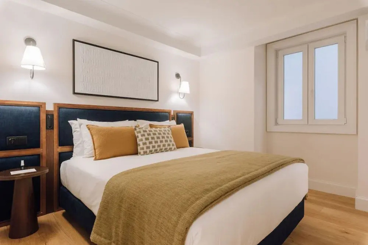 Ando Living - Abrantes 50 House