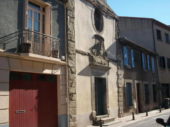 3 Bedrooms Cottage