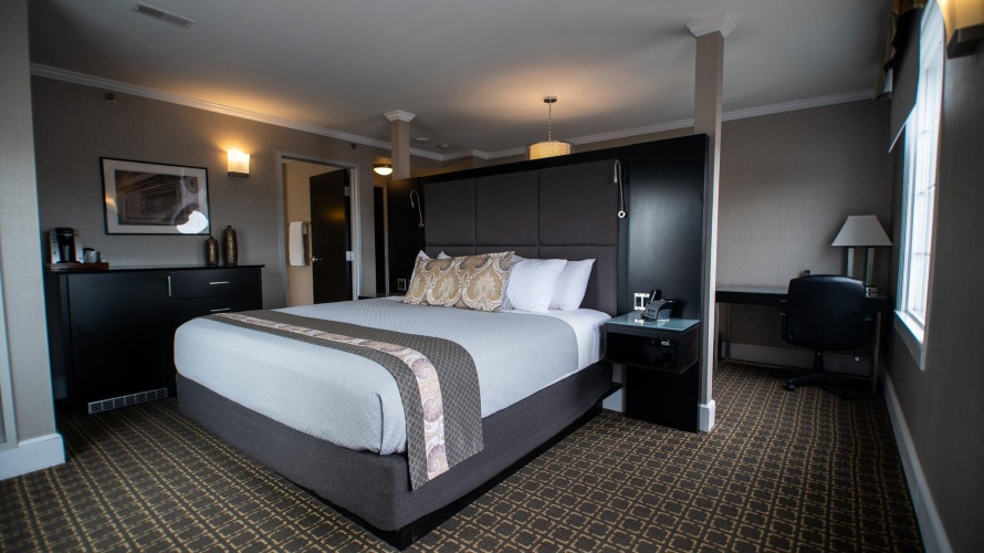 Double Suite