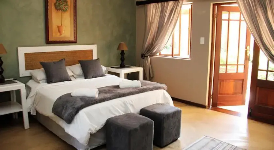 Highgrove Lodge