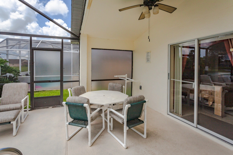 Eagle Pointe-ru1022