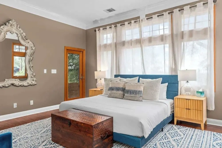 Guest rooms