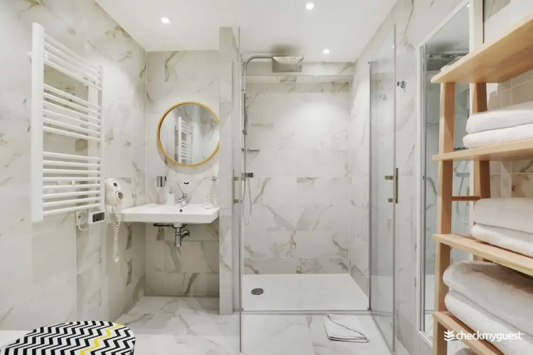 Comfortable Apartment - 1br/4p - Sacre Coeur