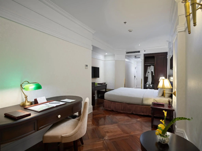 Silk Path Boutique Hanoi