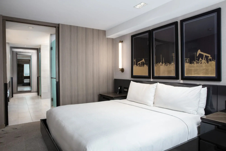 JW Marriott Edmonton ICE District