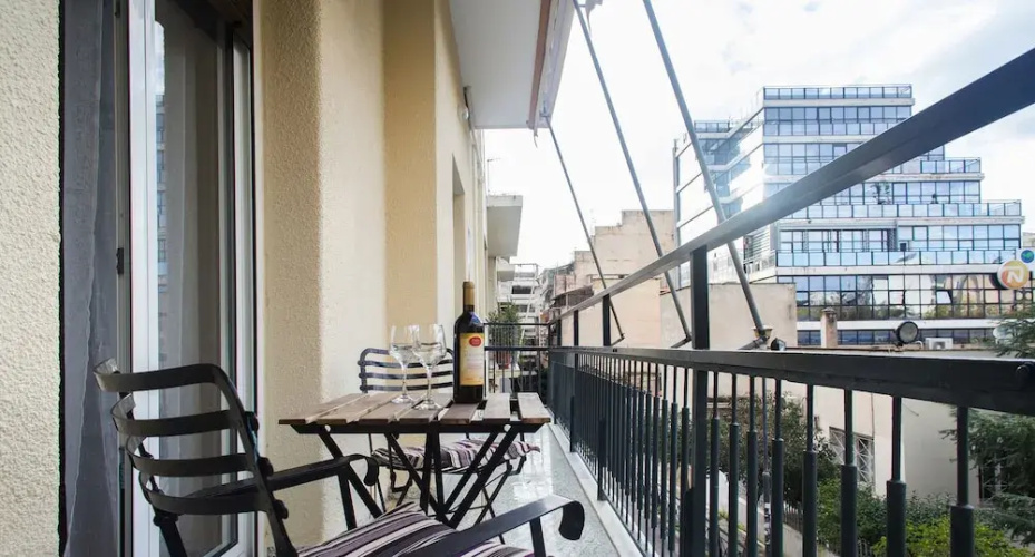 65m² homm Hype Koukaki Flat - A