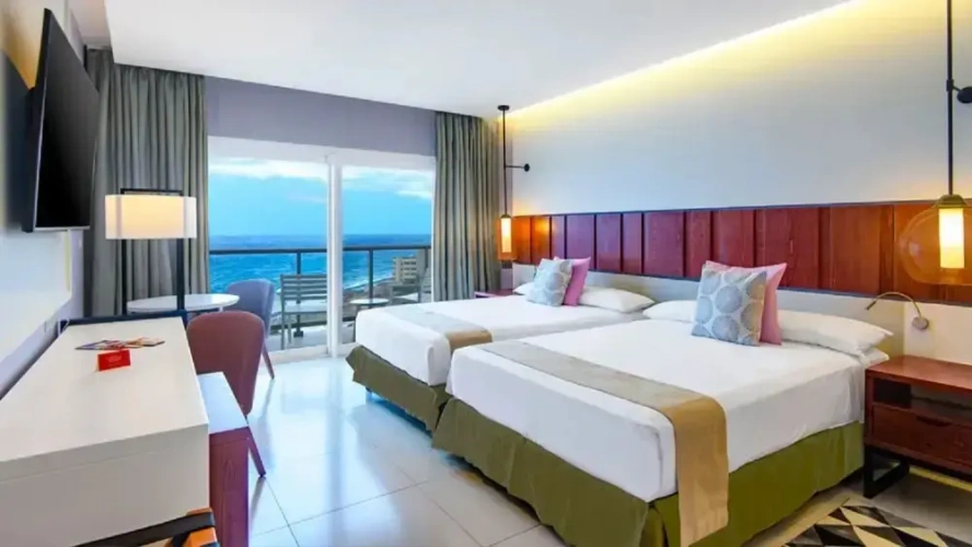 Standard room with sea view