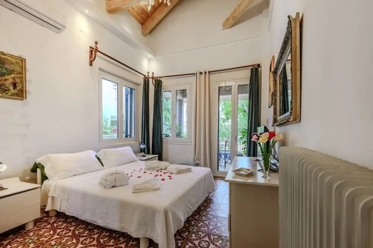 Seafalios Villa