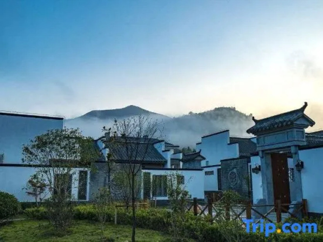 Qijiantang Villa Mount Jiuhua