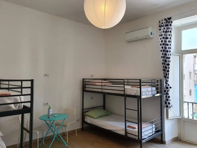 Hostel Mancini Naples