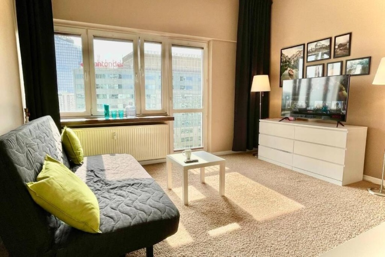 1 Bedroom Apartment