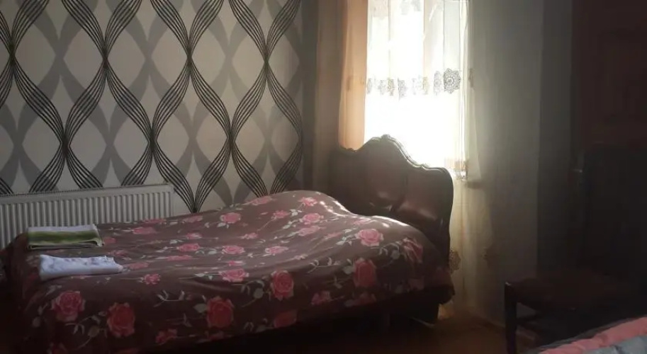 Gio's Guest House