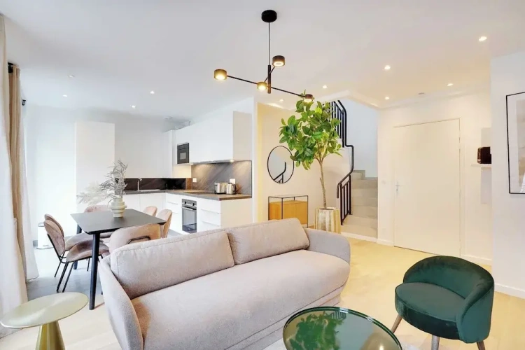 1 Bedroom Apartment