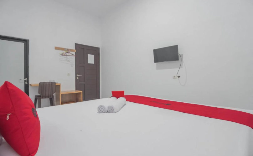 Cattail Guest House