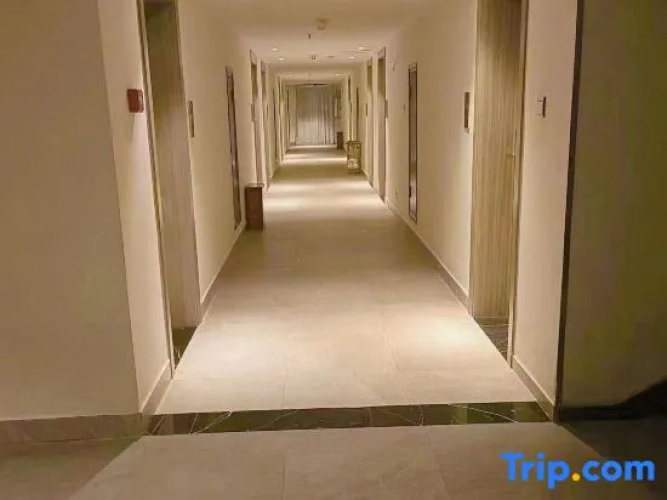 Yizhang Yiyuan Hotel