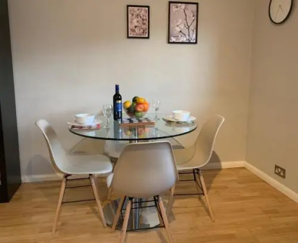 Accommodation Windsor Ltd - Lawrence Court