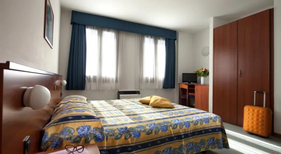 Hotel Naonis