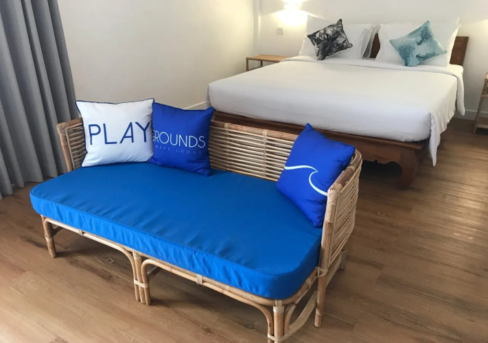 Playgrounds Wave Lodge