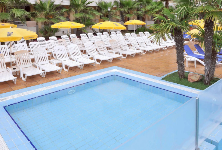 Hotel GHT Oasis Tossa & SPA photo 21
