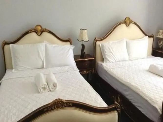 Phoenix Hotel