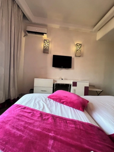 Comfort Triple room with balcony and with city view