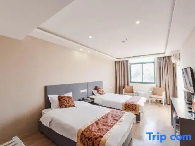 Zhixiang Business Hotel