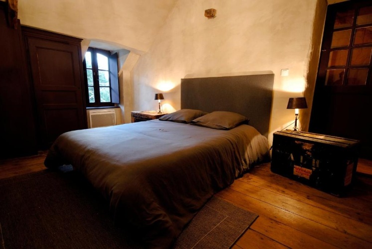 2 Bedrooms Cottage