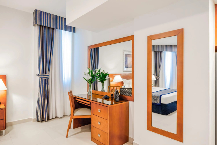Golden Sands 5 Hotel Apartments photo 7