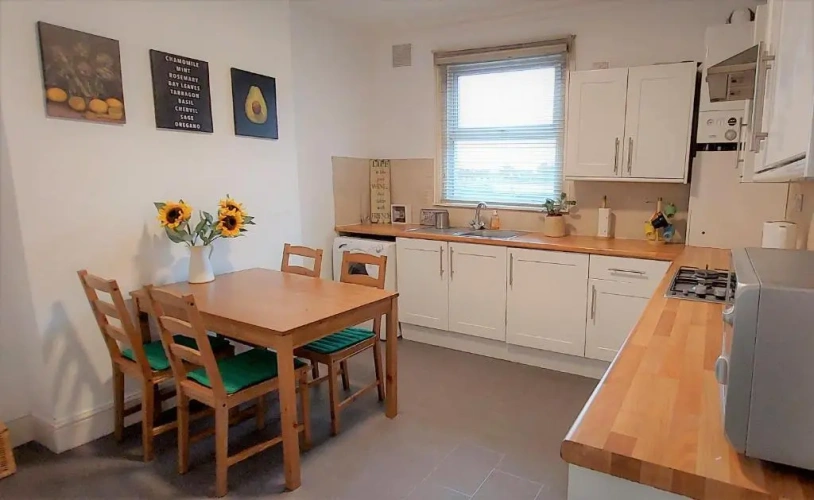 2 Bedrooms Double Apartment