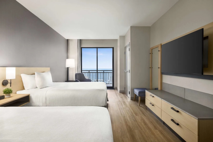 Hyatt Place Virginia Beach / Oceanfront