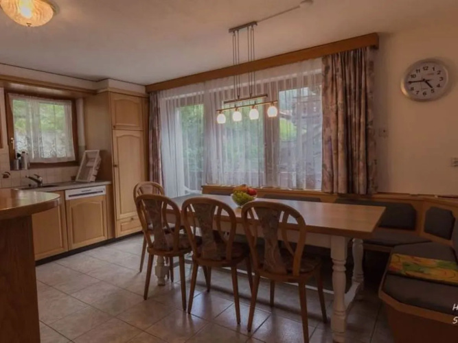 Apartment Bergfink Saas-Fee 16126