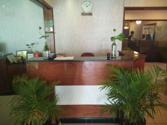 Hotel Vandematharam