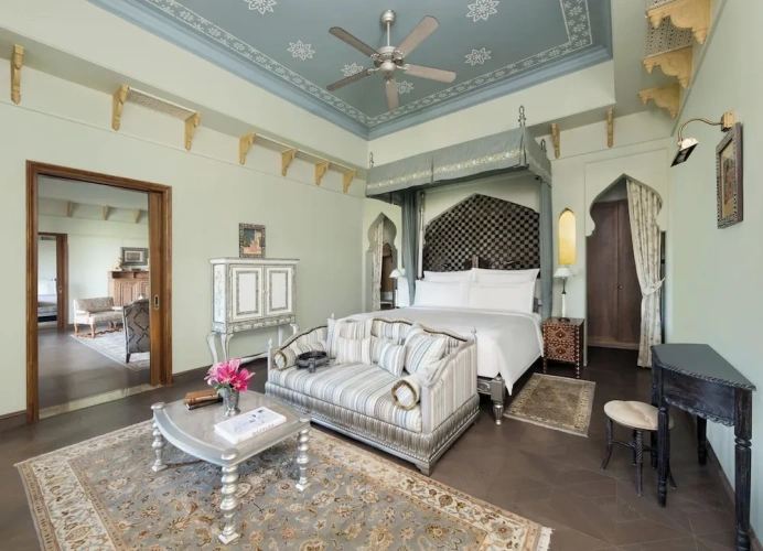 2 Bedrooms Presidential Double Suite with balcony