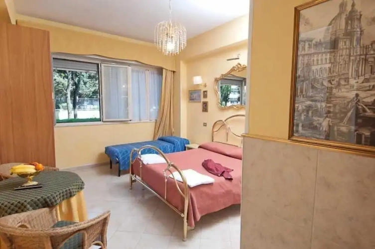 Standard Quadruple room with balcony