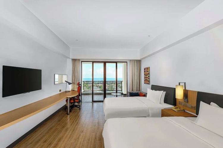 Standard Twin room with balcony and with garden view