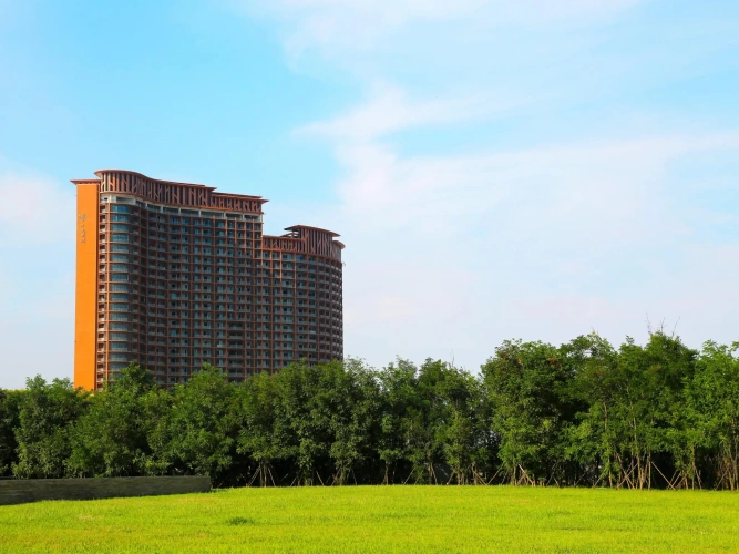 Deluxe Double room with balcony and with city view