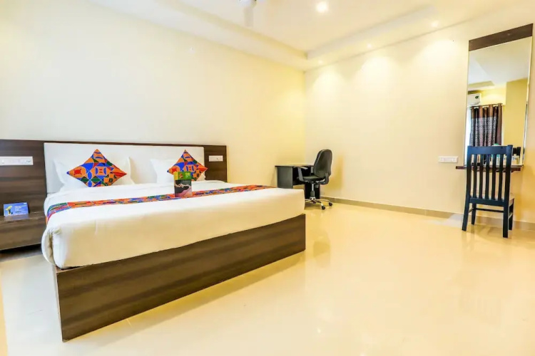Fabhotel Elephant Suites