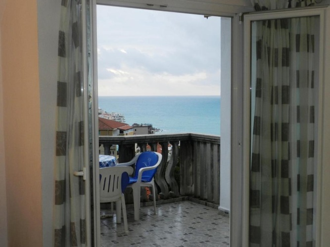 1 Bedroom Apartment with sea view