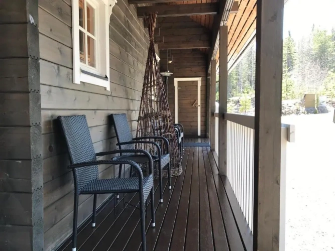 2 Bedrooms Cottage