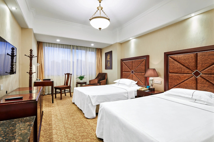 Grand Regency Hotel