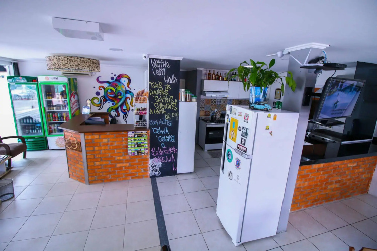 Positive Hostel