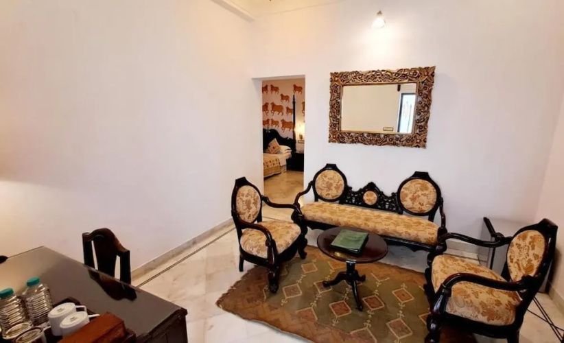 Hotel Mahendra Prakash