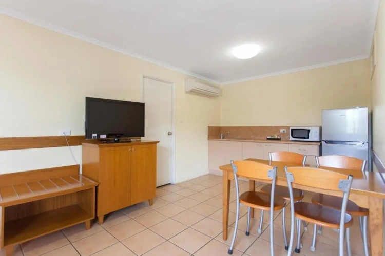 1 Bedroom Suite